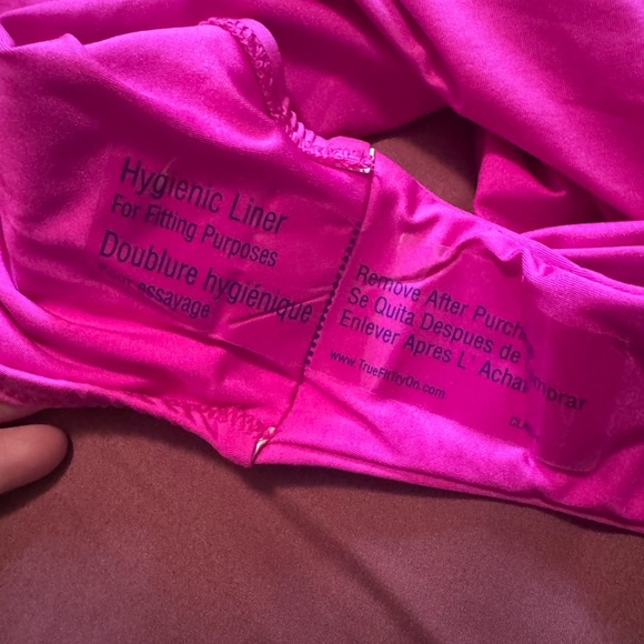 TRINA TURK swim & spa collection🩷Pink Ruffled women’s Swimsuit💦FLATTERING& FUN - Picture 5 of 13